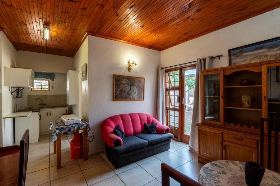 7 Bedroom Property for Sale in Cloetesville Western Cape